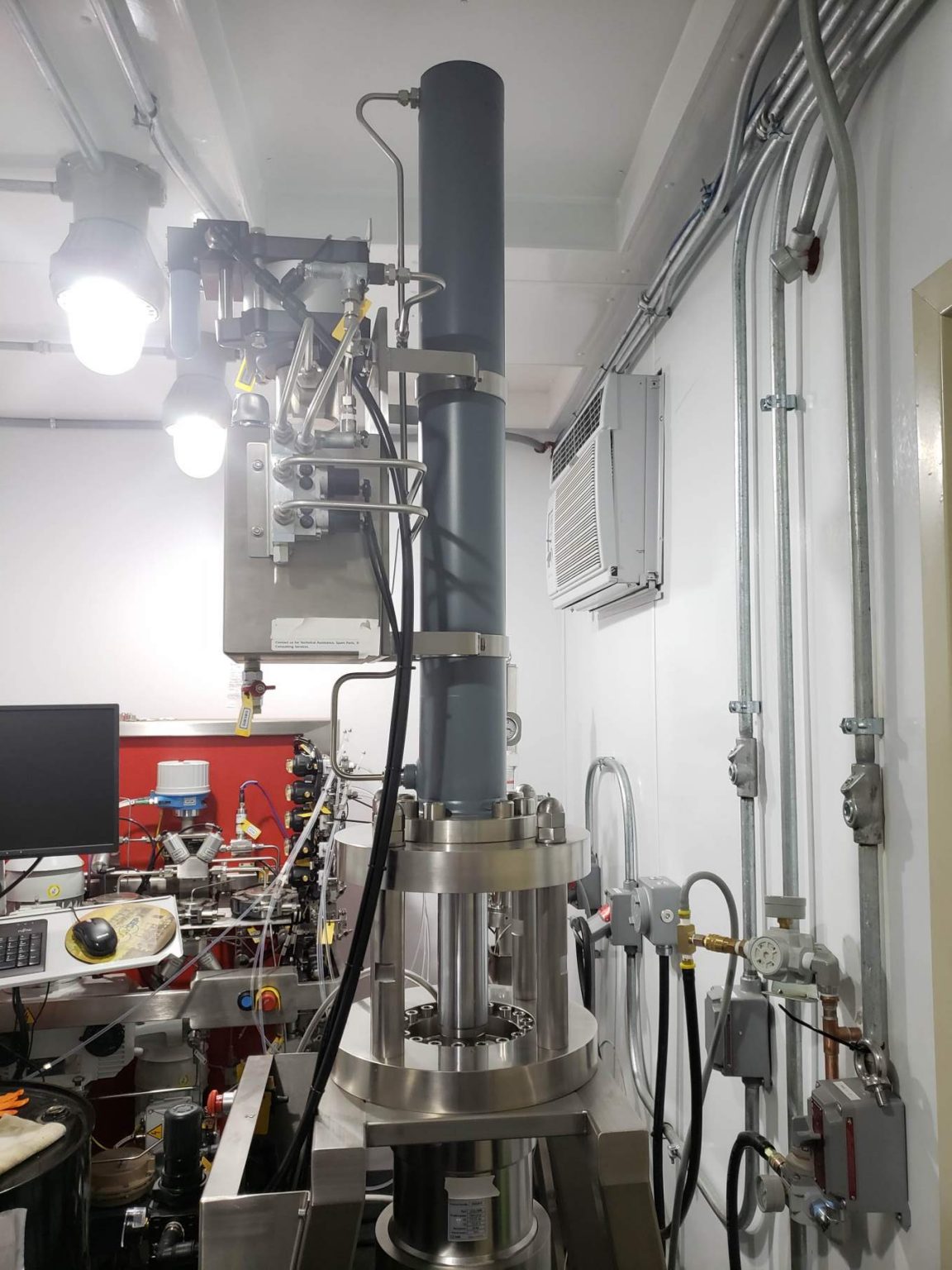 Chromatography Extraction Labs Linked Equipment